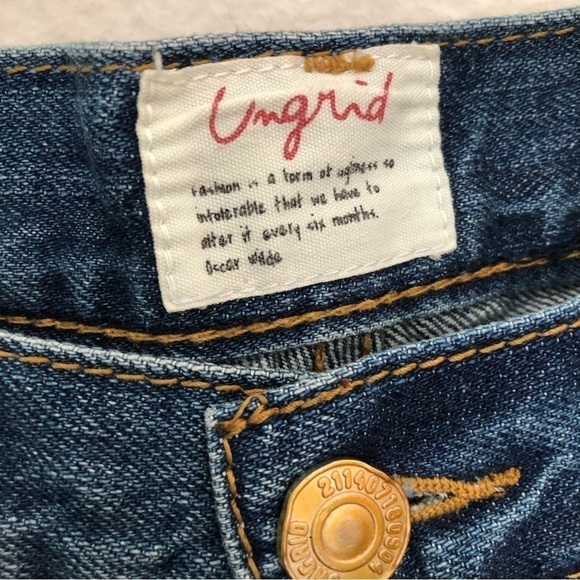 Classic Blue Women's Jeans - Picture 8 of 15